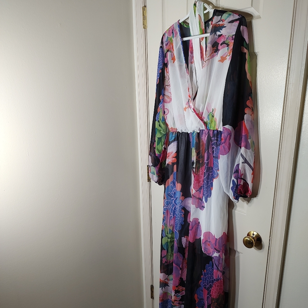 Floral Long Sleeve Maxi Dress